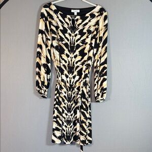 Dressbarn Black and Cream Long Sleeve Dress